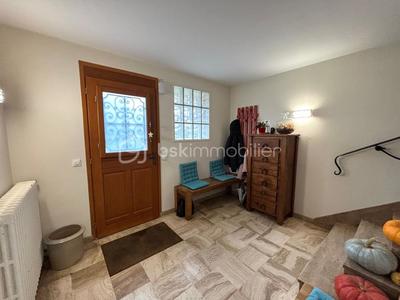 Maison - 185 m² - 10 pièces