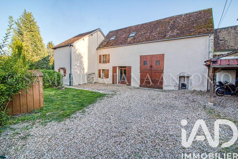 Maison - 183 m² - 7 pièces