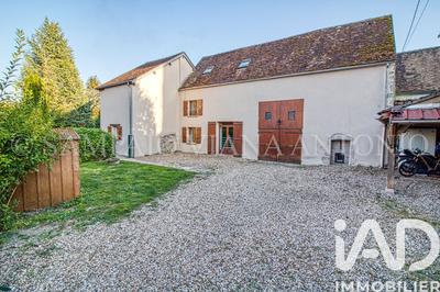Maison - 183 m² - 7 pièces