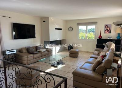 Maison - 206 m² - 5 pièces