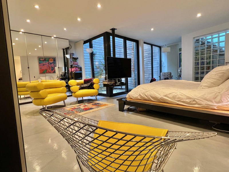 Maison - 217 m² - 6 pièces