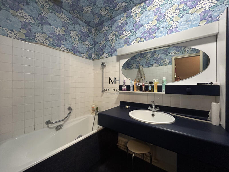 Appartement - 259 m² - 7 pièces