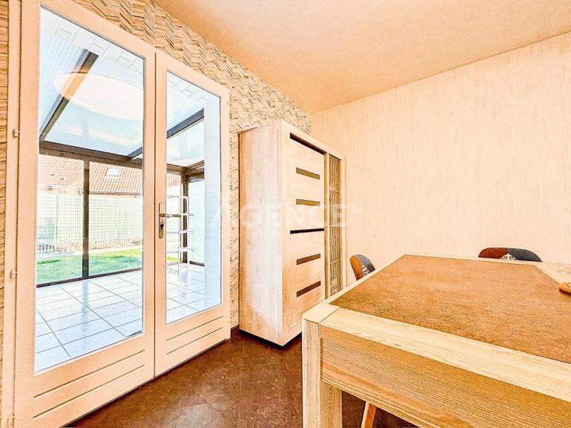 Maison - 87 m² - 5 pièces