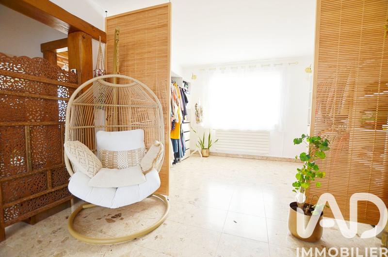 Maison - 137 m² - 6 pièces