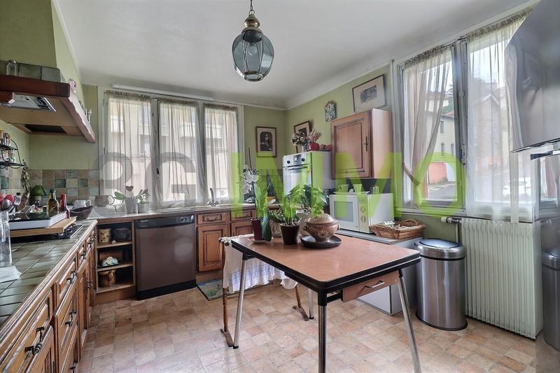 Maison - 171 m² - 7 pièces