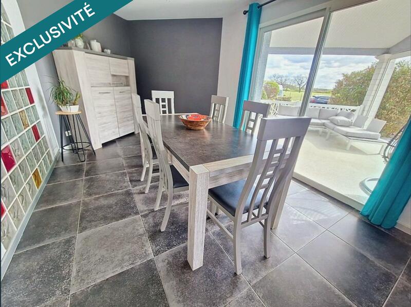 Villa - 250 m² - 7 pièces