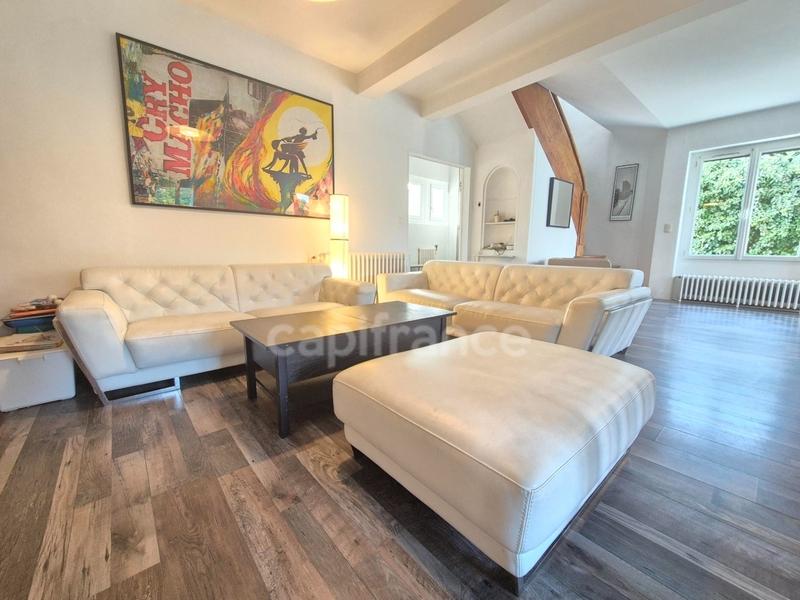 Maison - 160 m² - 6 pièces