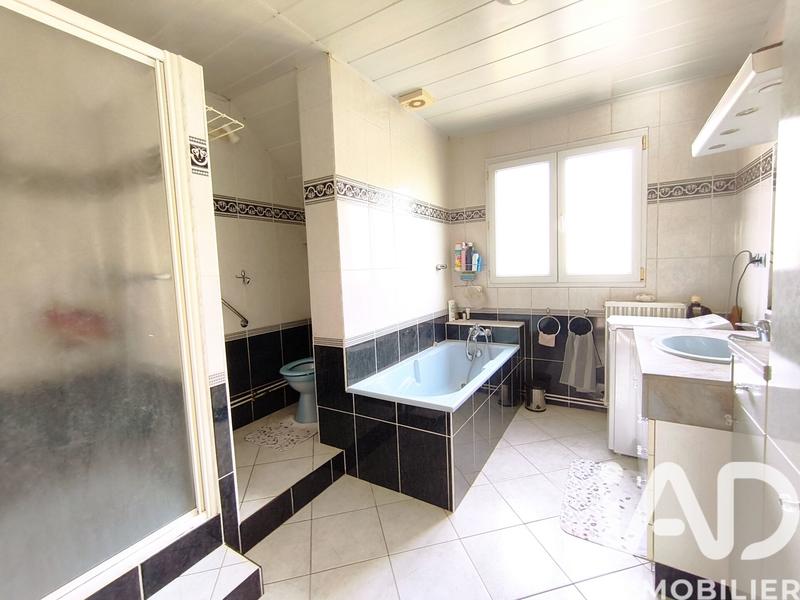 Maison - 109 m² - 6 pièces