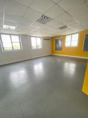 Local commercial - 290 m²