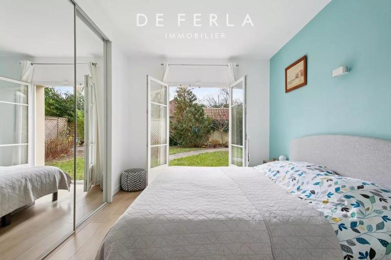 Propriété - 210 m² - 8 pièces