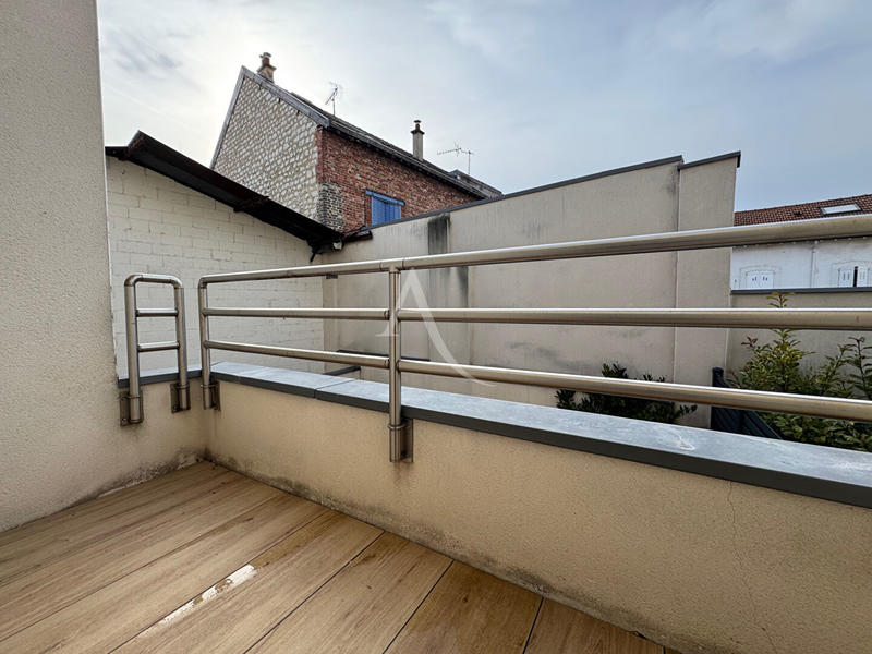 Maison - 127 m² - 6 pièces