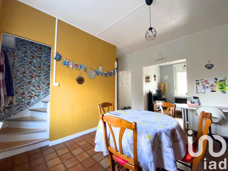 Maison - 94 m² - 5 pièces