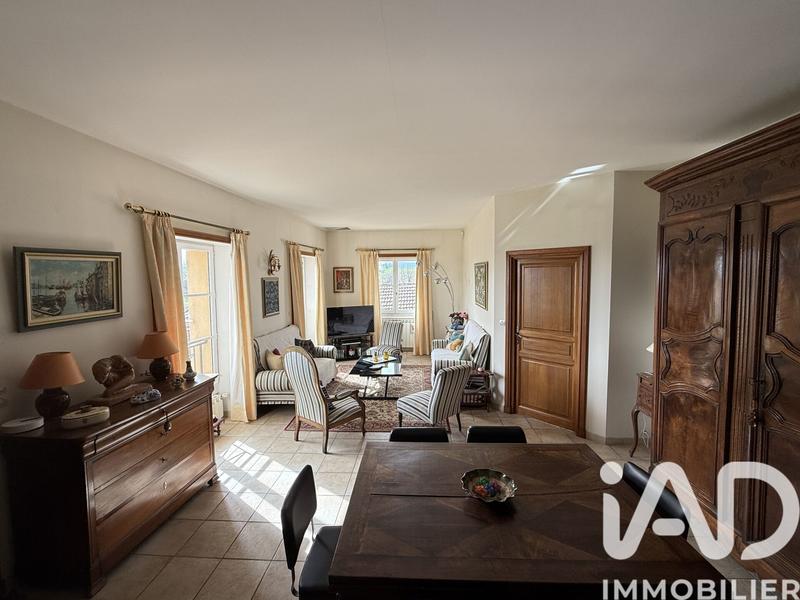 Maison - 180 m² - 6 pièces