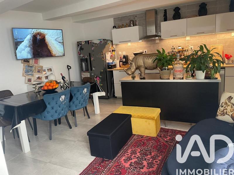 Maison - 87 m² - 5 pièces