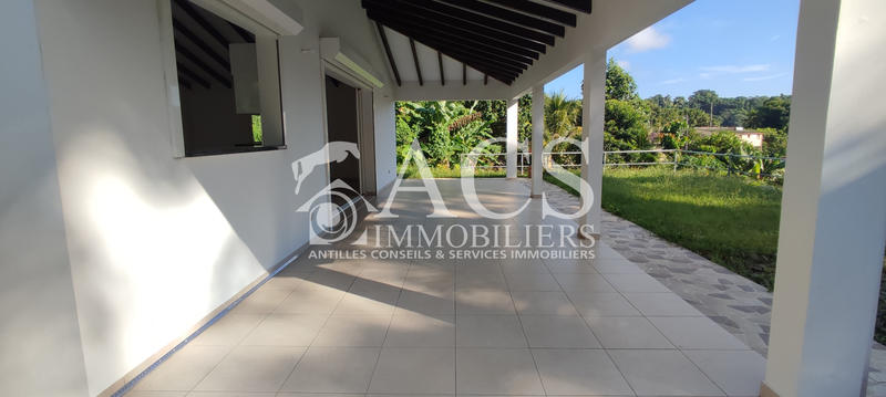 Maison - 96 m² - 4 pièces