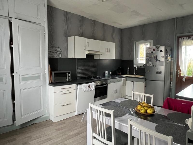 Maison - 122 m² - 6 pièces