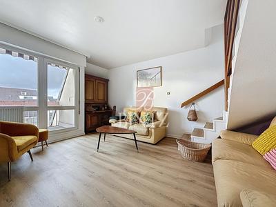 Appartement - 104 m² - 5 pièces