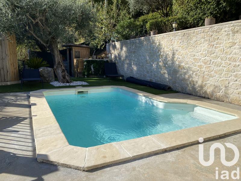 Maison - 170 m² - 6 pièces