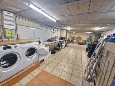 Maison traditionnelle - 164 m² - 6 pièces