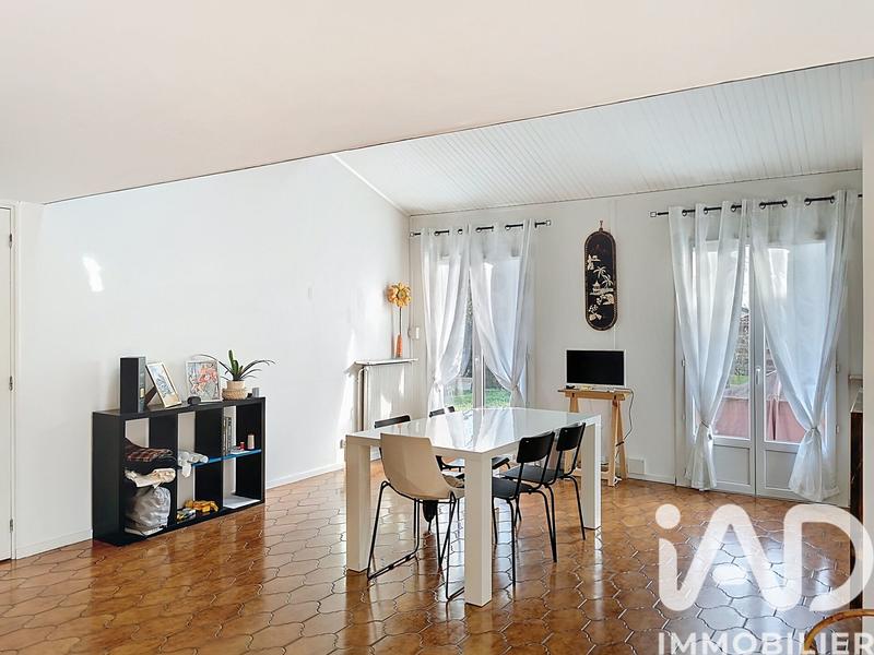Maison - 127 m² - 5 pièces