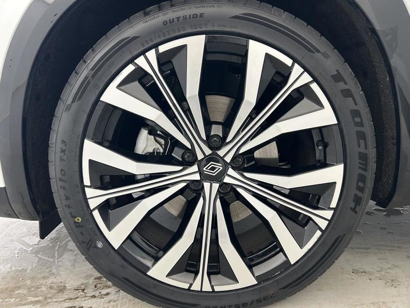 Renault Austral E-Tech hybrid 200 Iconic