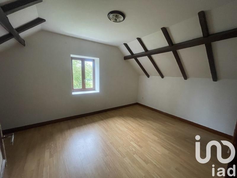 Maison - 230 m² - 8 pièces