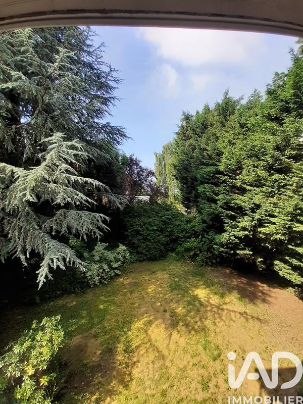 Maison - 181 m² - 7 pièces