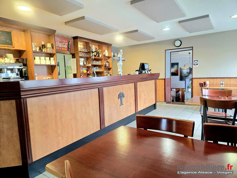 Local commercial - 439 m²