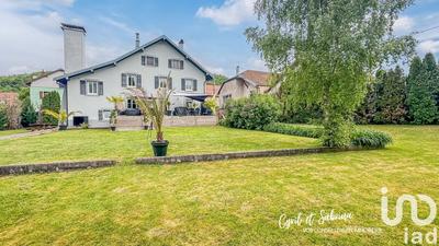 Maison - 253 m² - 10 pièces