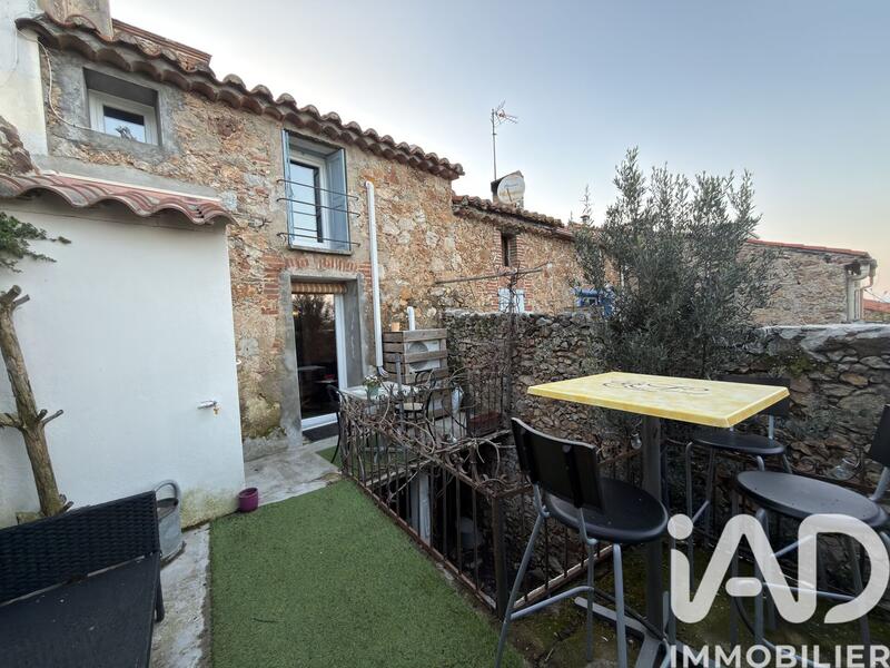 Maison de village - 80 m² - 4 pièces