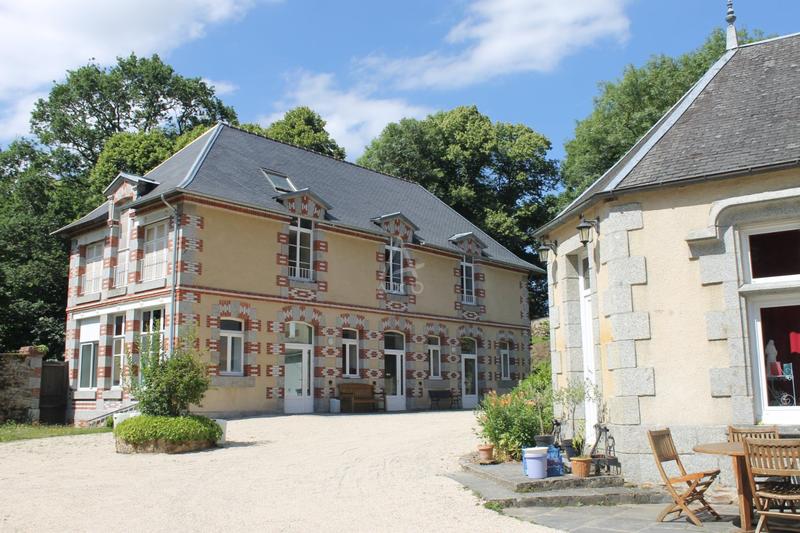 Château - 693 m² - 26 pièces
