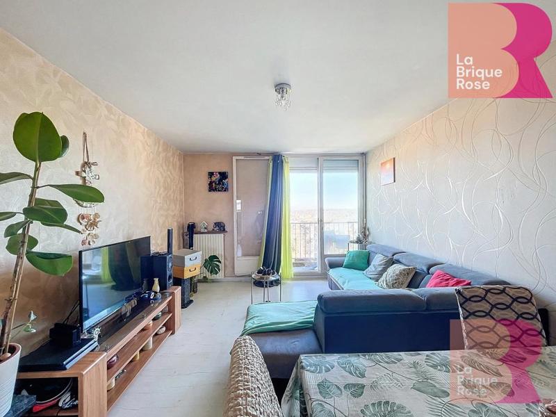 Appartement - 95 m² - 5 pièces