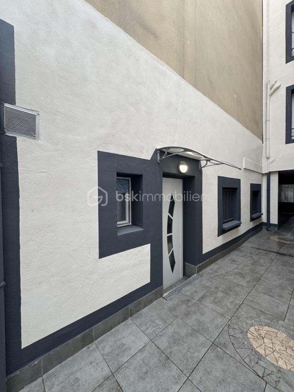 Immeuble - 320 m² - 11 pièces