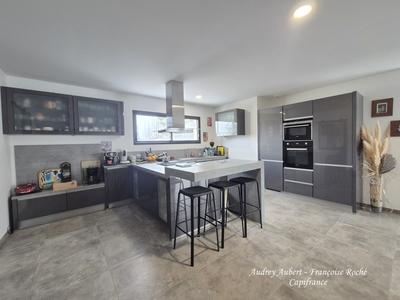 Maison - 131 m² - 5 pièces