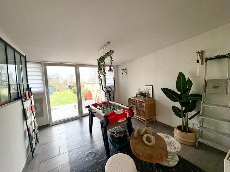 Maison - 110 m² - 4 pièces