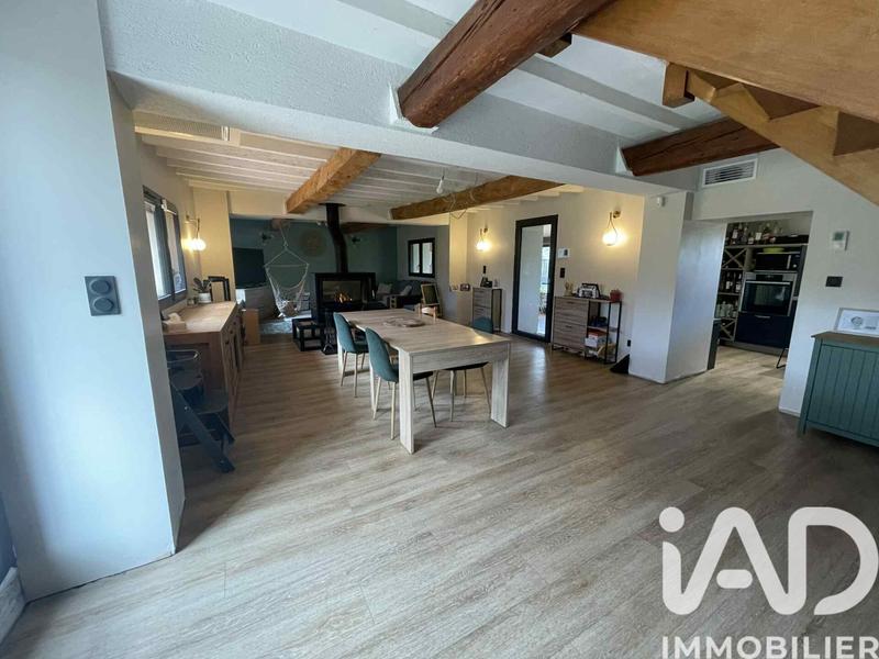 Maison de campagne - 218 m² - 5 pièces