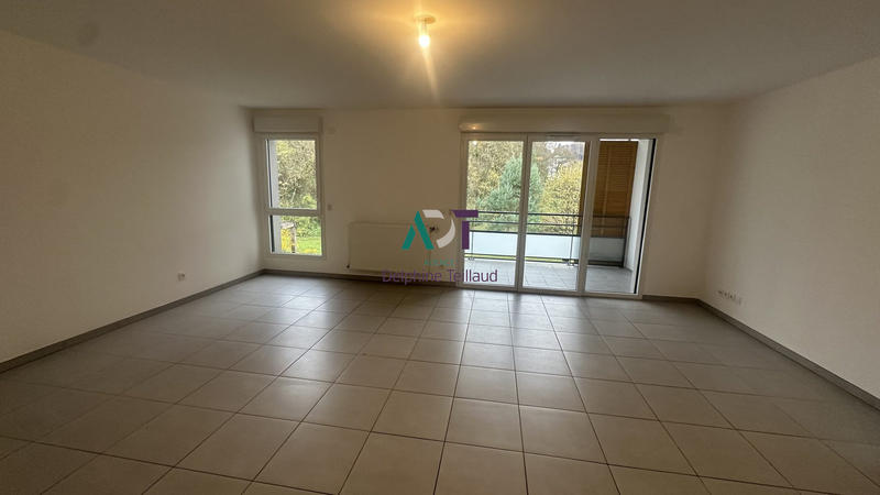 Appartement - 85 m² - 4 pièces