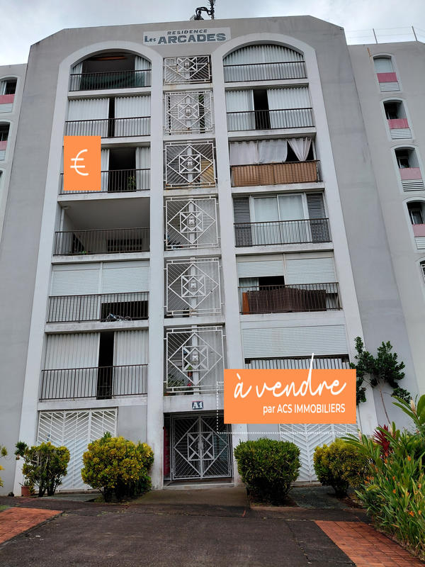 Appartement - 82 m² - 4 pièces