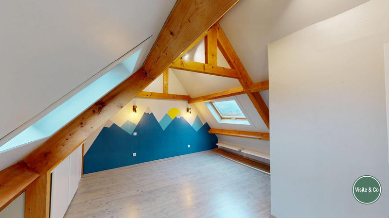 Maison - 142 m² - 4 pièces