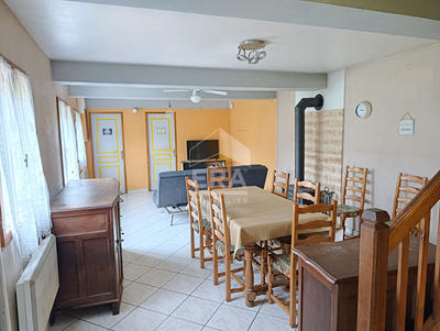 Maison - 81 m² - 5 pièces