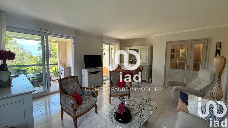 Appartement - 93 m² - 4 pièces