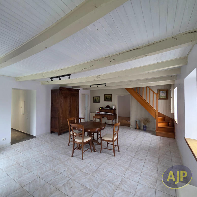 Maison - 125 m² - 4 pièces