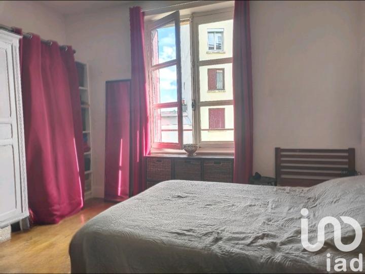 Appartement - 74 m² - 2 pièces