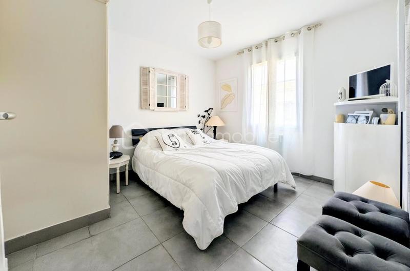 Maison traditionnelle - 97 m² - 4 pièces