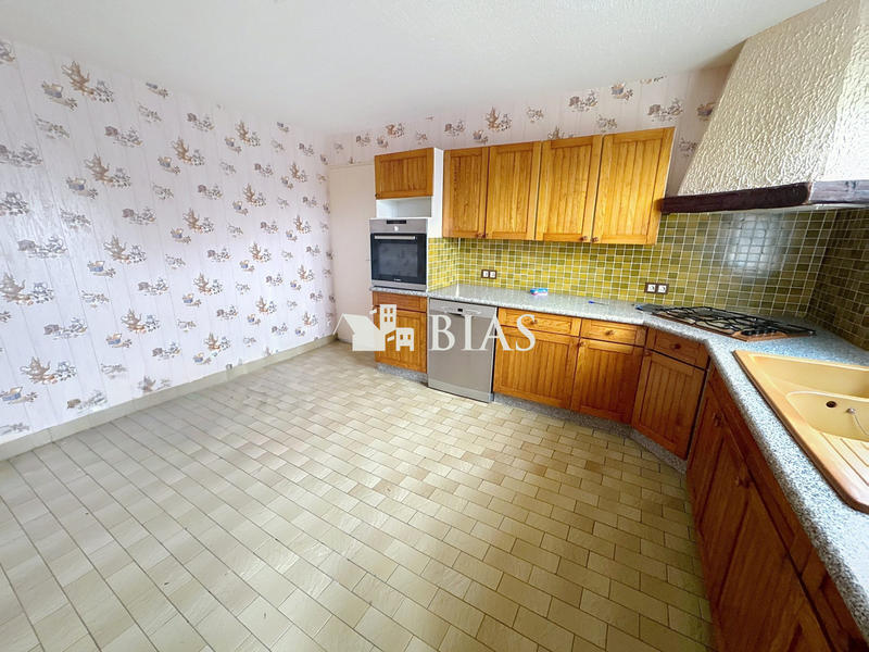 Maison - 90 m² - 4 pièces