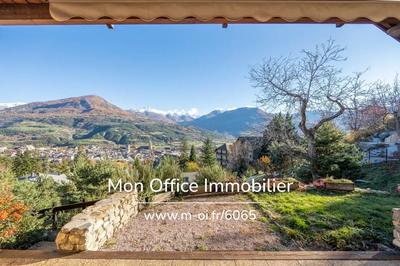 Maison - 194 m² - 7 pièces