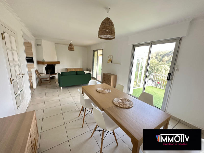 Maison traditionnelle - 106 m² - 4 pièces