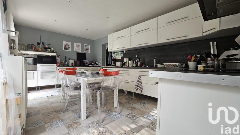 Maison - 175 m² - 6 pièces