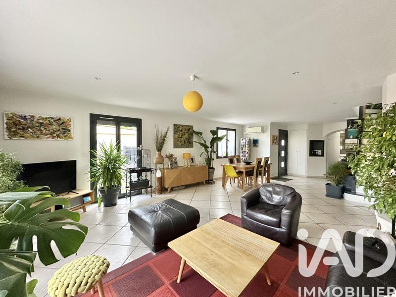 Maison - 116 m² - 6 pièces