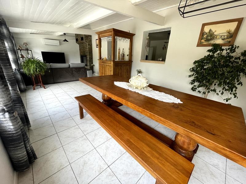 Maison - 188 m² - 8 pièces